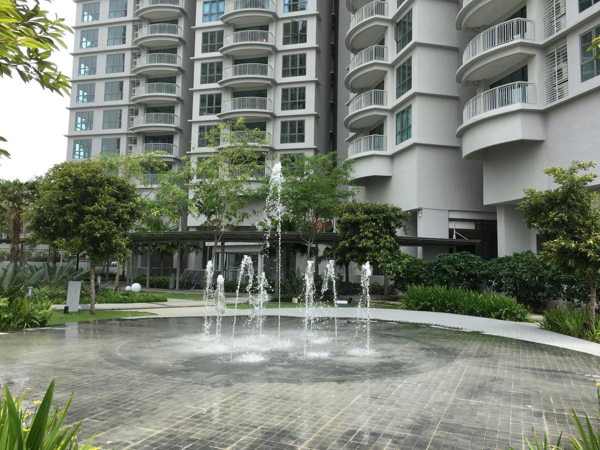 Teega Residence @ Cosy Seafront Living Nusajaya  Exterior foto